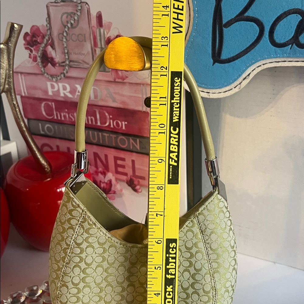 Stylish Yellow Pattern Shoulder Bag - image 9